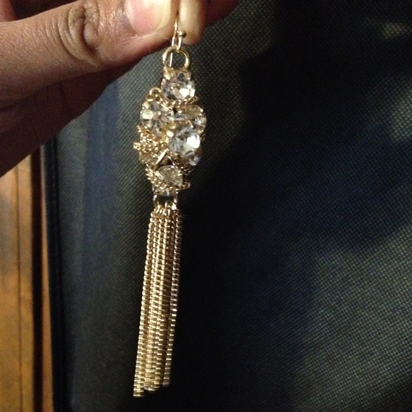 Crystal tassel statement earrings - Picture 3 of 4